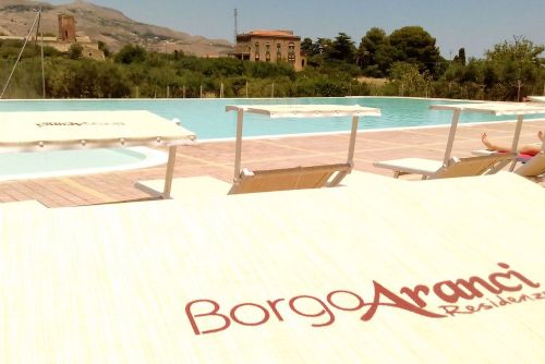 Boom di prenotazioni, dal Triveneto si guarda in Sicilia - borgoarancipiscina_P.jpg