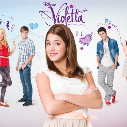 Sicilia, Castellammare del Golfo in delirio per Violetta - violetta-disney_P.jpg